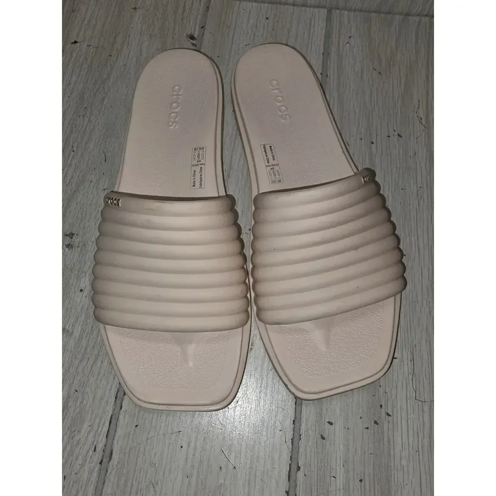 Crocs Women's Miami Slide Dew Size 6 Ribbed Cream Minimalist Summer Read